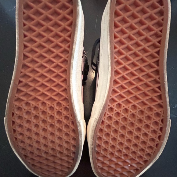 ♥️Vans ♥️Black,Pink and White High-Tops Girls size 5Y - Picture 5 of 6